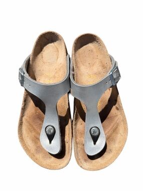 Birkenstock Silver T-Strap Sandals size 5